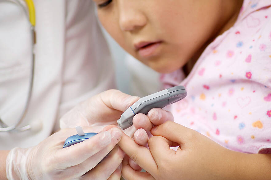 Vor allem Jungen entwickelten während der COVID-19-Pandemie häufiger Diabetes Typ 2.